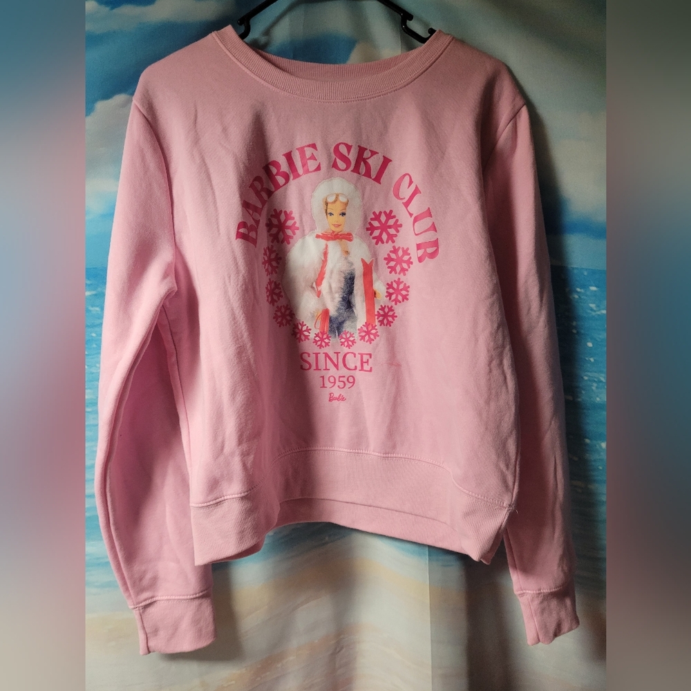 Barbie NWOT Pink Barbie Ski Club Sweatshirt Women's Size Large‎